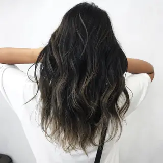 ロング カラー LUSTRE クロサワのヘアスタイル