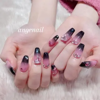 ネイル オーナーネイリスト MAKIのネイルデザイン