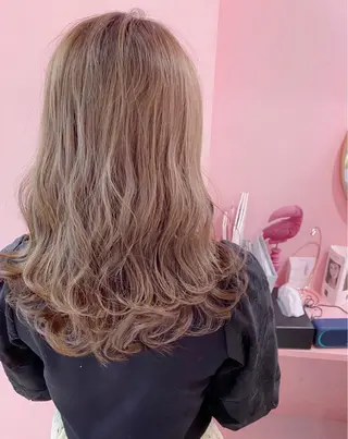 ミディアム カラー プル艶職人/ にしものヘアスタイル