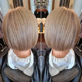 カラー グラッド ヘアーのヘアスタイル