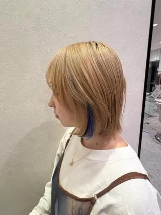 中屋 比呂のヘアスタイル