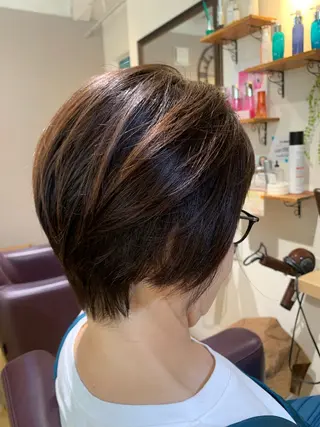 ショート カラー パーマ ヘアアレンジ メンズ キッズ ネイル マツエク・マツパ アイブロウ 白髪世代特化 🌿飯塚京橋のヘアスタイル