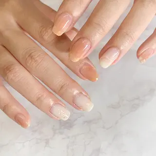 ネイル glossnail MIKIのネイルデザイン
