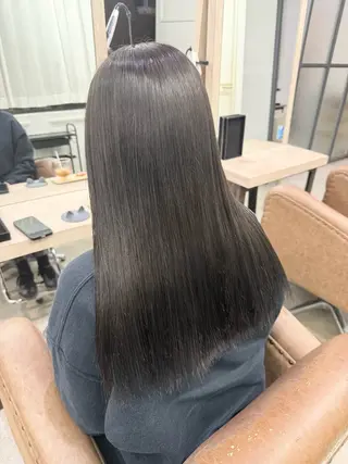 ロング カラー HETTU所属・戸田 美蘭のヘアスタイル