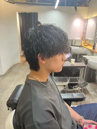 ミディアム パーマ メンズ 佐々木 優人のヘアスタイル