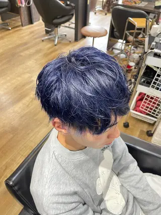 カラー メンズ 栄/レイヤーカット /ケアブリーチ🍁楓のヘアスタイル