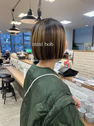 ショート カラー 初めてのショート お任せください✂️のヘアスタイル