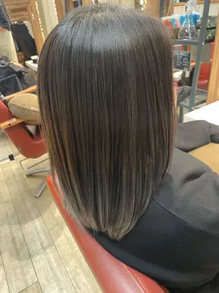 ミディアム カラー ✨横須賀髪質改善✨️ 加藤 百音のヘアスタイル