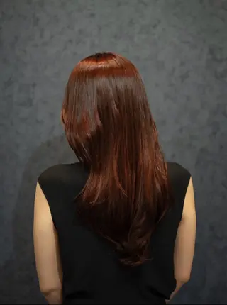 カラー Day FRAME NEOのヘアスタイル