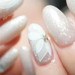 ネイル ピピネイルズ トモコのネイルデザイン