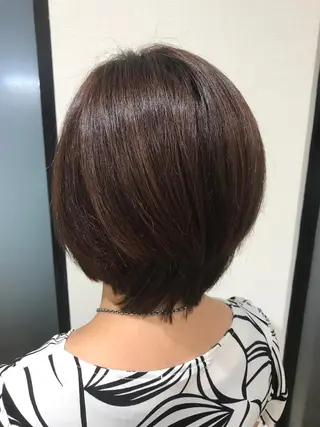 ショート 金沢 広美のヘアスタイル