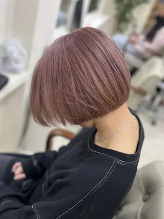 ミディアム カラー 🩵垢抜け確定🩵 ハイトーン特化🩵のヘアスタイル