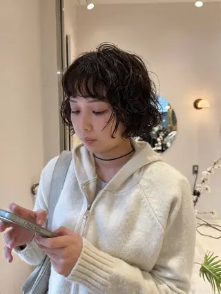ショート パーマ パーマ/ボブ /レイヤー チヒロのヘアスタイル