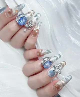 ネイル M🌷nail 長さだし専門店のネイルデザイン