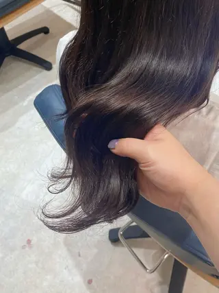 ロング カラー otoha✳︎ くすみ艶カラーのヘアスタイル