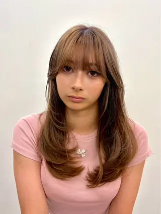 セミロング Sanaダブルカラー ✨️パルコ徒歩1分のヘアスタイル