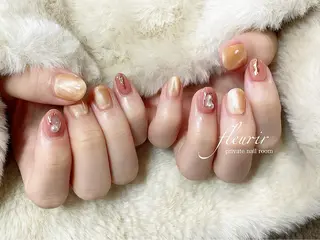 ネイル フルリール 【プライベートサロンのネイルデザイン