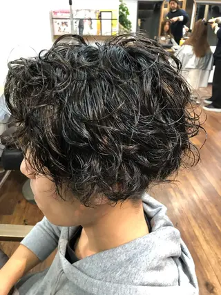 パーマ メンズ 似合わせレイヤー 🇰🇷荒木洋文のヘアスタイル