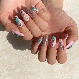 ネイル 小林 束紗のネイルデザイン