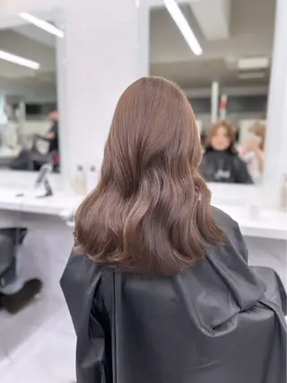 カラー 透明感ベージュ🤎 ナチュラルレイヤーのヘアスタイル