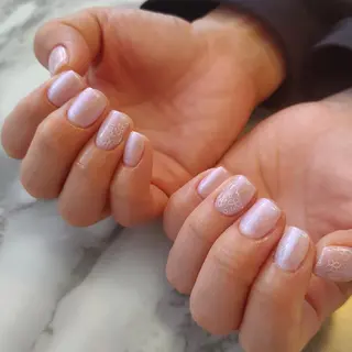 ネイル ジェヌインネイル 河内のネイルデザイン