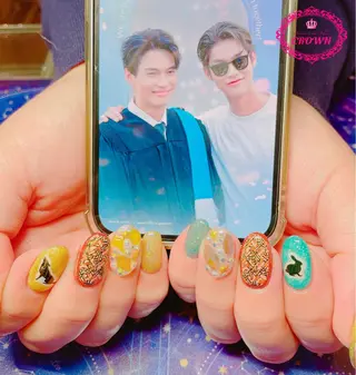 ネイル CROWN プライベートサロンのネイルデザイン