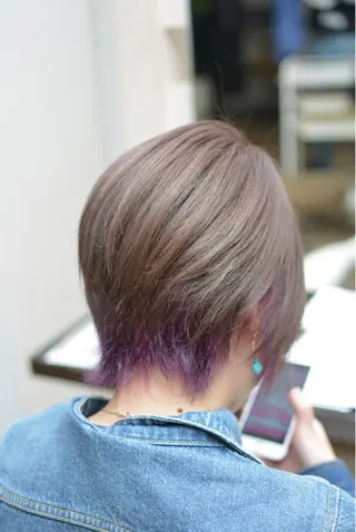 ショート レディース専用🌷咲 の垢抜けブリーチ部屋のヘアスタイル