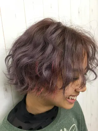 ショート カラー 小寺 穂奈実のヘアスタイル