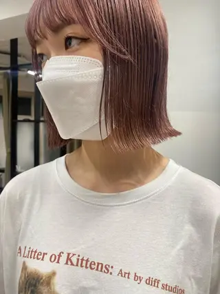 ショート カラー センターパート/ 暖色カラーayuのヘアスタイル