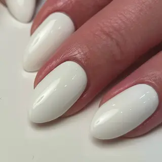 ネイル シンプルネイル Ezura Yumiのネイルデザイン