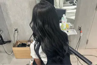 セミロング カラー メンズパーマ✨️村越 雄斗のヘアスタイル