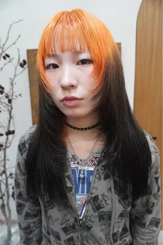 セミロング カラー パーマ ヘアアレンジ 髪と音処　マトぺ所属・デザインカラー/ボブ ブリーチカラー/ユリのヘアスタイル