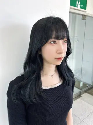 セミロング カラー 小澤 志穂のヘアスタイル