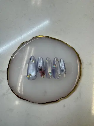 ネイル Queeens nailのネイルデザイン