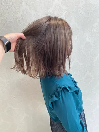 ミディアム カラー デザインカラー✨新倉 佑奈のヘアスタイル