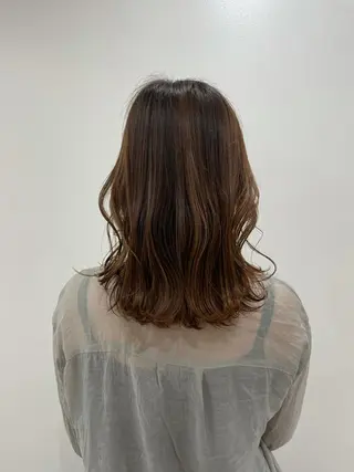 ミディアム akane .のヘアスタイル