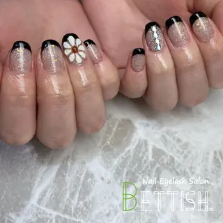 ネイル BETTISH. NANAHOのネイルデザイン
