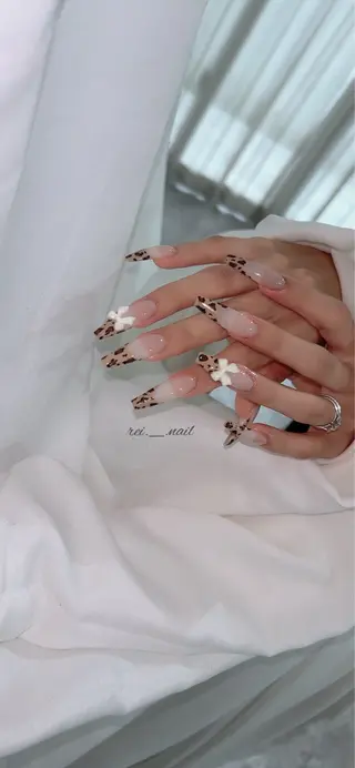 ネイル RE:REY所属・RE REYのネイルデザイン