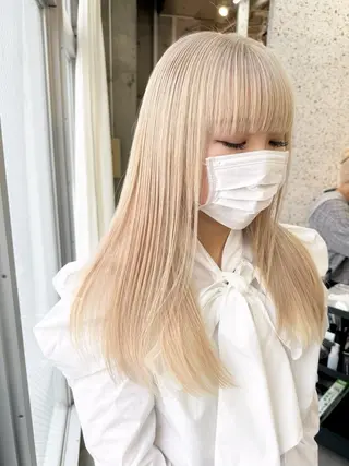 ロング カラー ヘアアレンジ lani ブリーチ /ダブルカラーのヘアスタイル