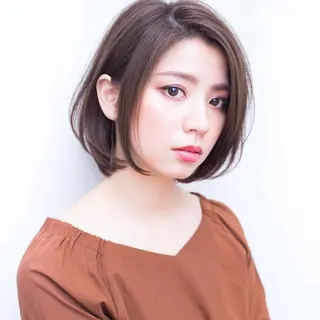 ショート カラー 長尾 桃佳のヘアスタイル