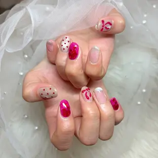ネイル UnFLAIR HARUKIのネイルデザイン