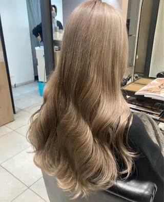 カラー 🎀 Tiollソノレイカのヘアスタイル