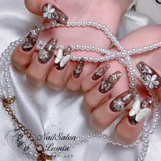 ネイル ネイルサロン ルミア Lumia 店長のネイルデザイン