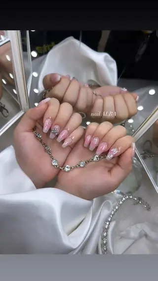 ネイル 加納 莉音のネイルデザイン