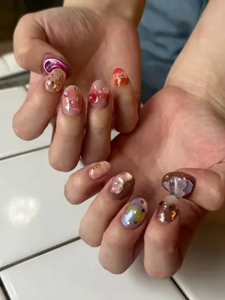 ネイル Natsuko 🪼のネイルデザイン