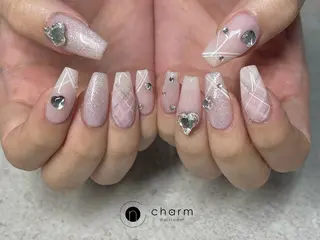 ネイル ネイルルーム チャームのネイルデザイン