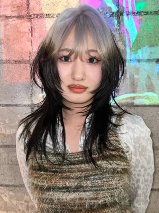 セミロング カラー 圧倒的デザイン力 店長🎨RENAのヘアスタイル