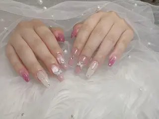 ネイル ENsalon AKIRAのネイルデザイン