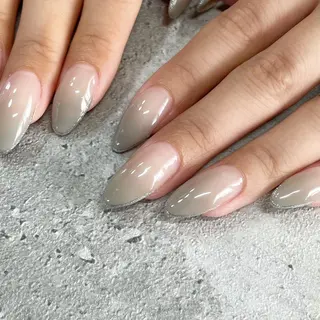 ネイル 東 千夏のネイルデザイン