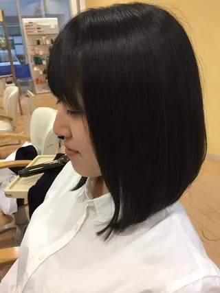 ミディアム 吉川 茉由子のマツエク・マツパデザイン